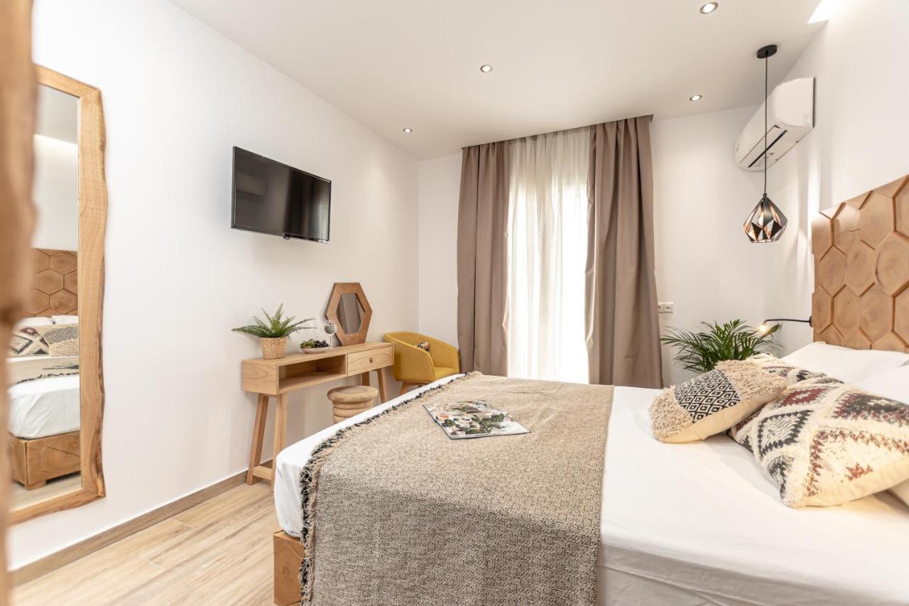 Galazia Boutique Apartments Naxos City Exteriör bild