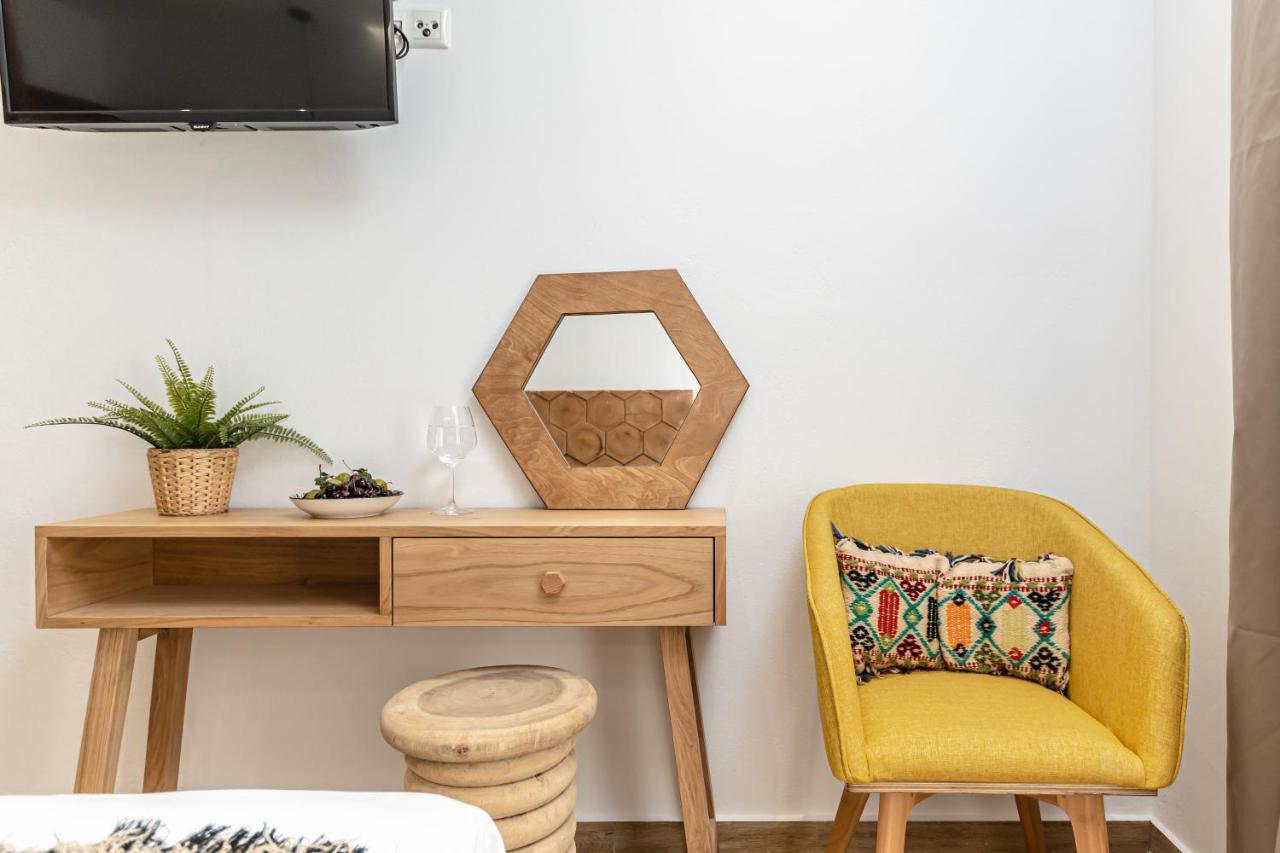 Galazia Boutique Apartments Naxos City Exteriör bild