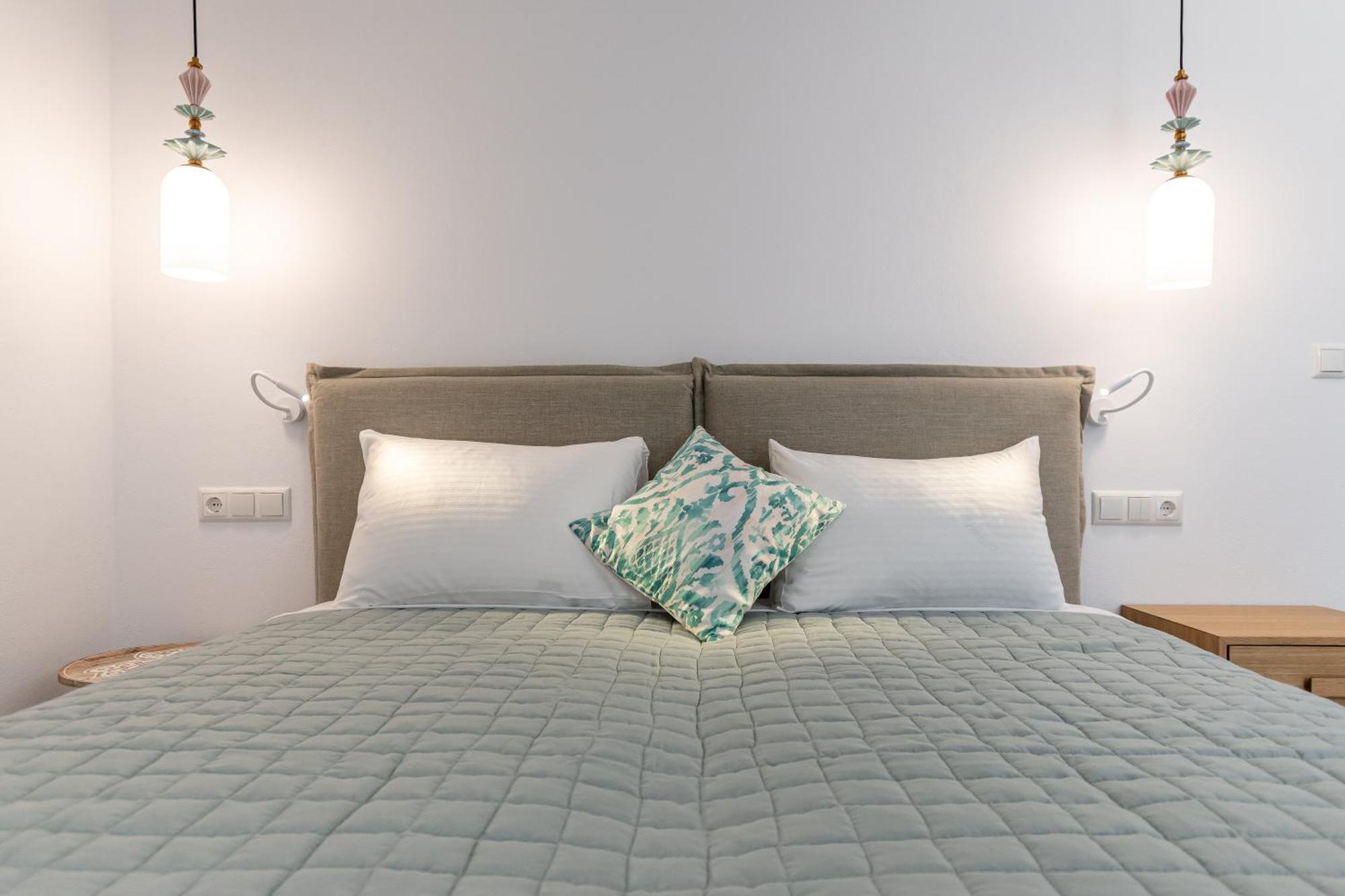 Galazia Boutique Apartments Naxos City Exteriör bild