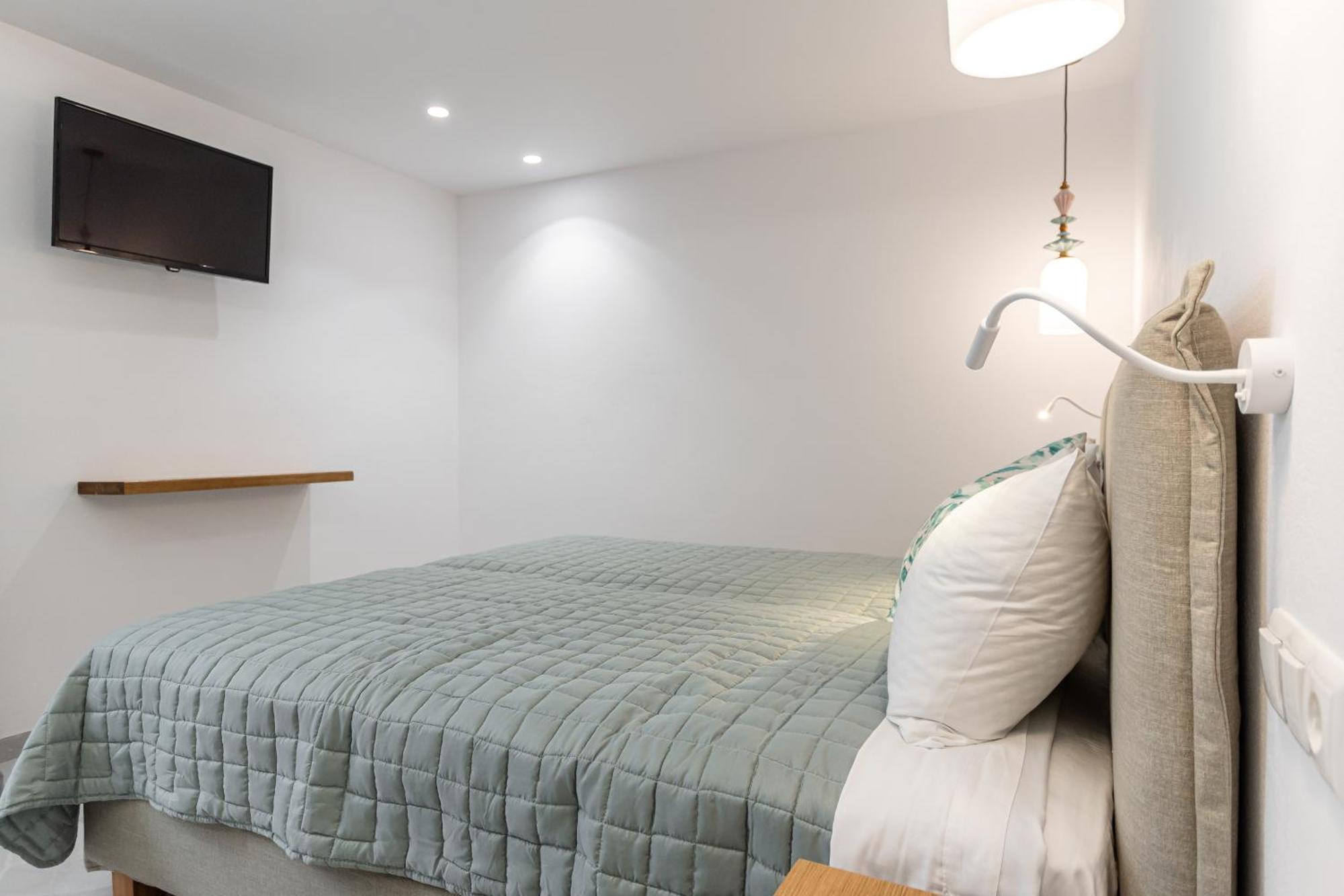 Galazia Boutique Apartments Naxos City Exteriör bild