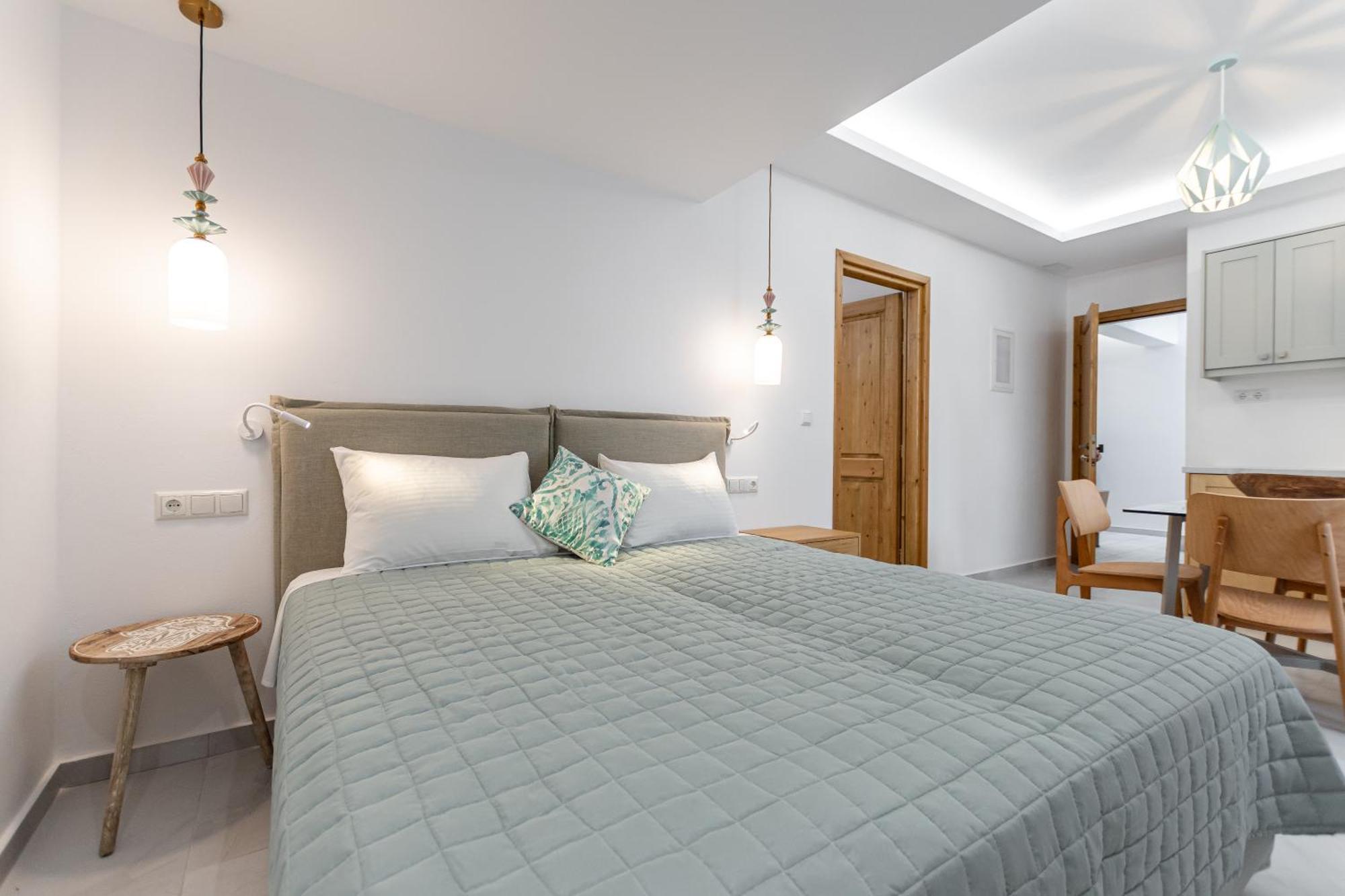 Galazia Boutique Apartments Naxos City Exteriör bild